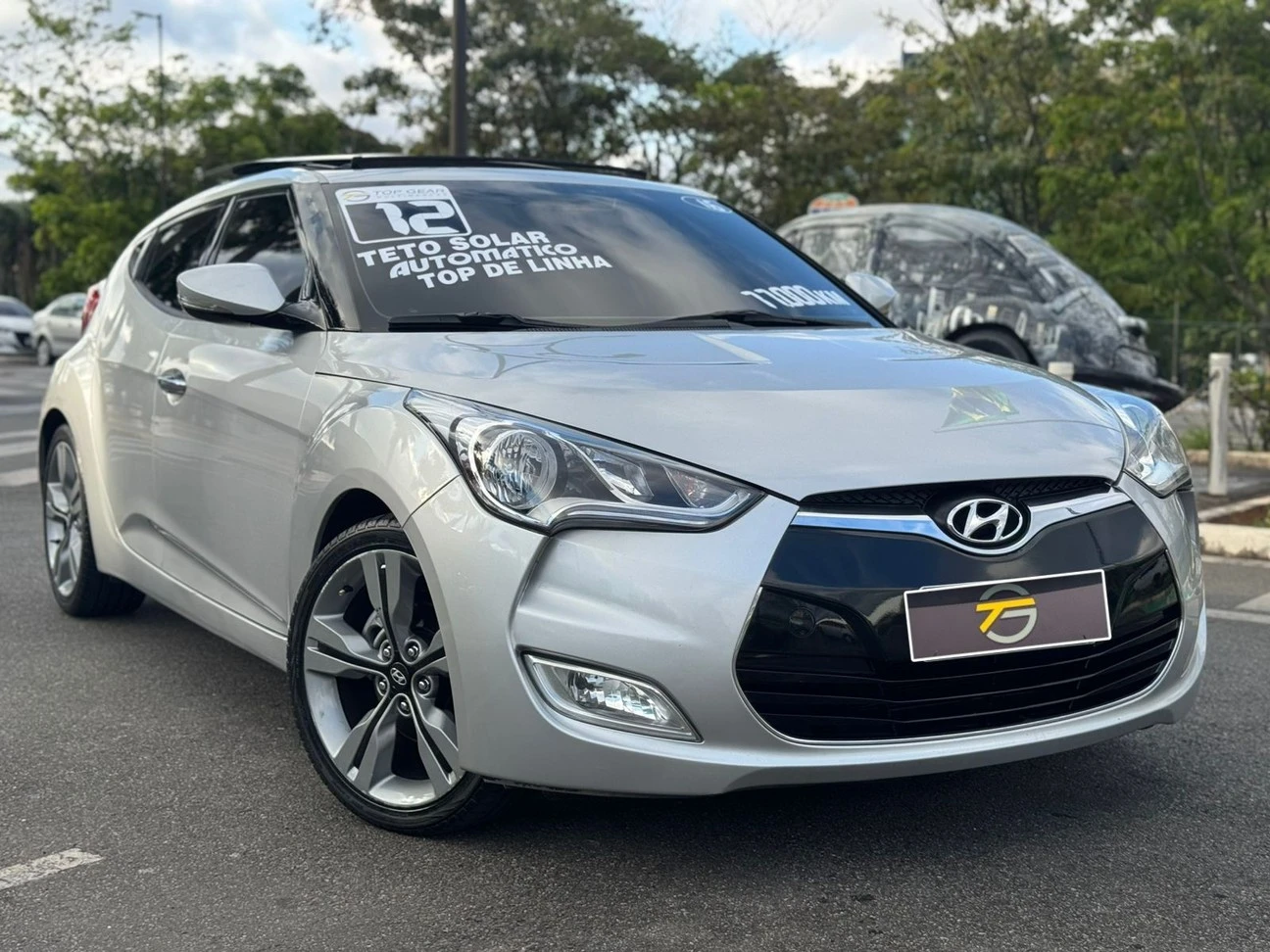 HYUNDAI VELOSTER