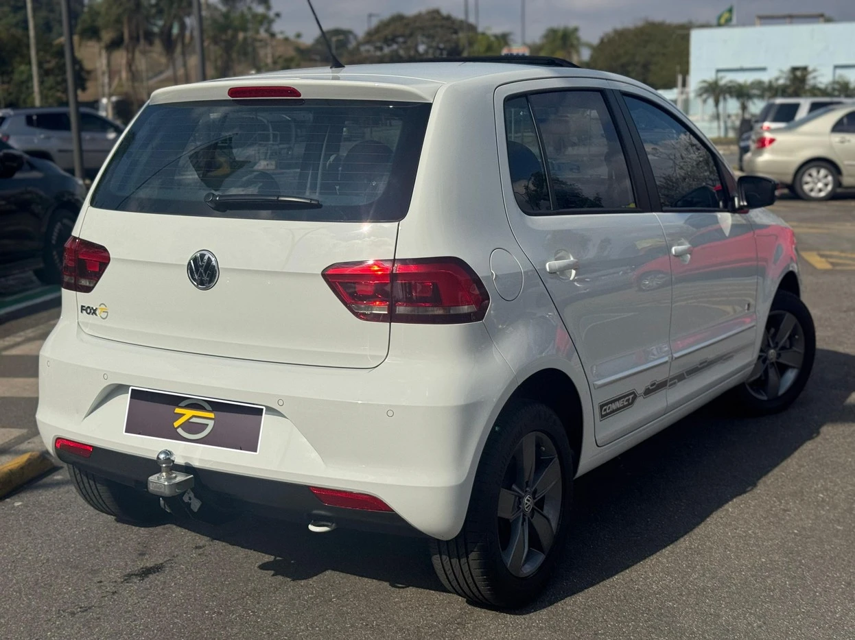 VOLKSWAGEN FOX