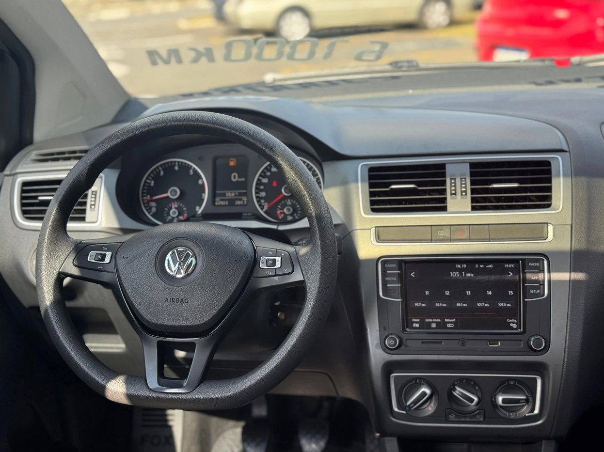VOLKSWAGEN FOX