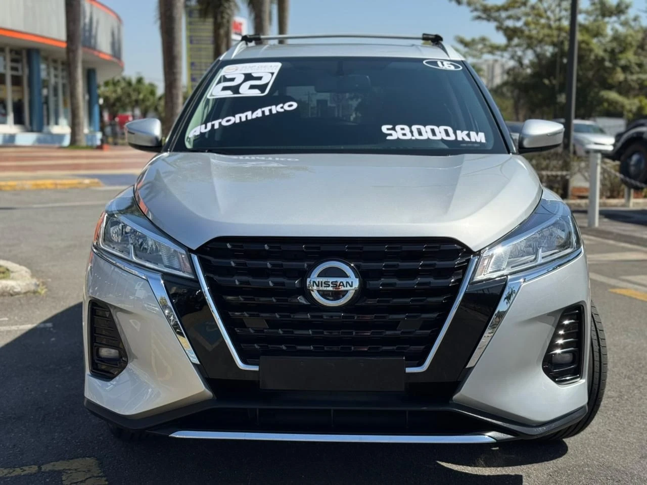 NISSAN KICKS