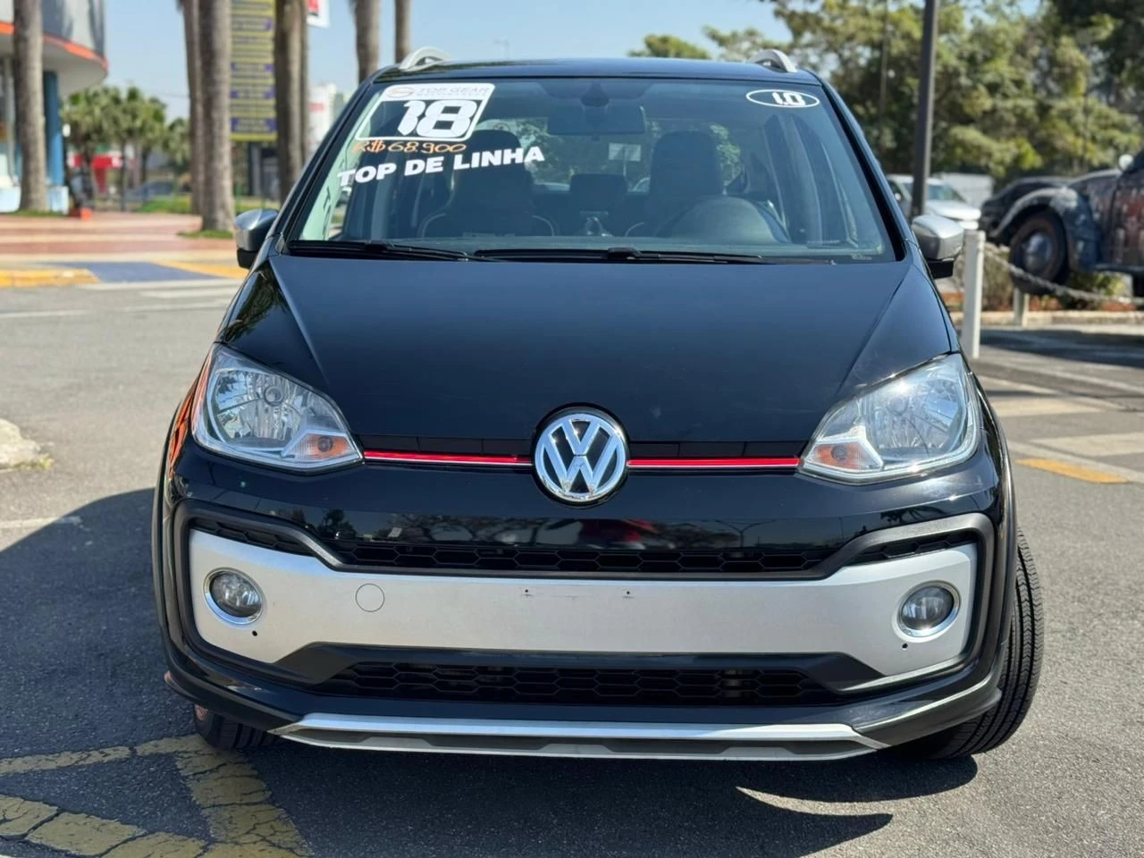 VOLKSWAGEN CROSS UP