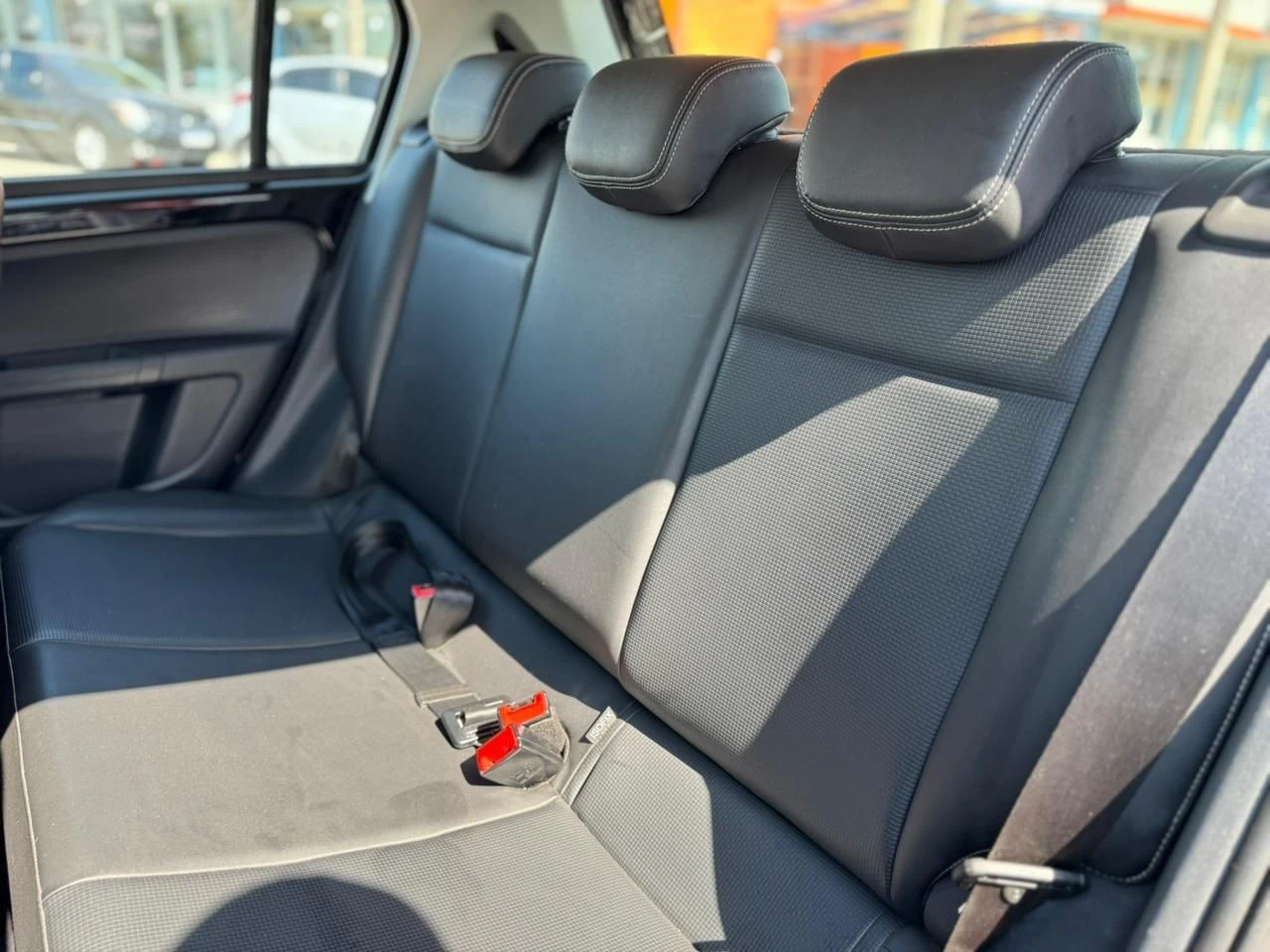 VOLKSWAGEN CROSS UP