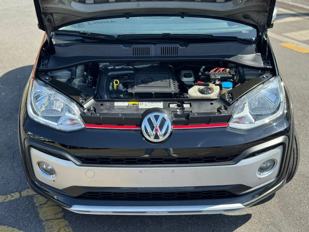 VOLKSWAGEN CROSS UP