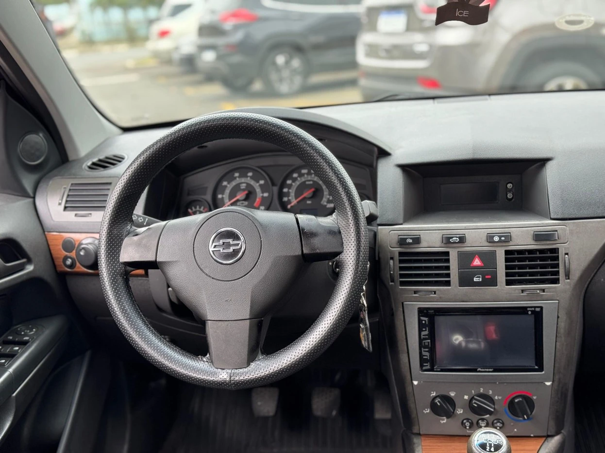 CHEVROLET VECTRA