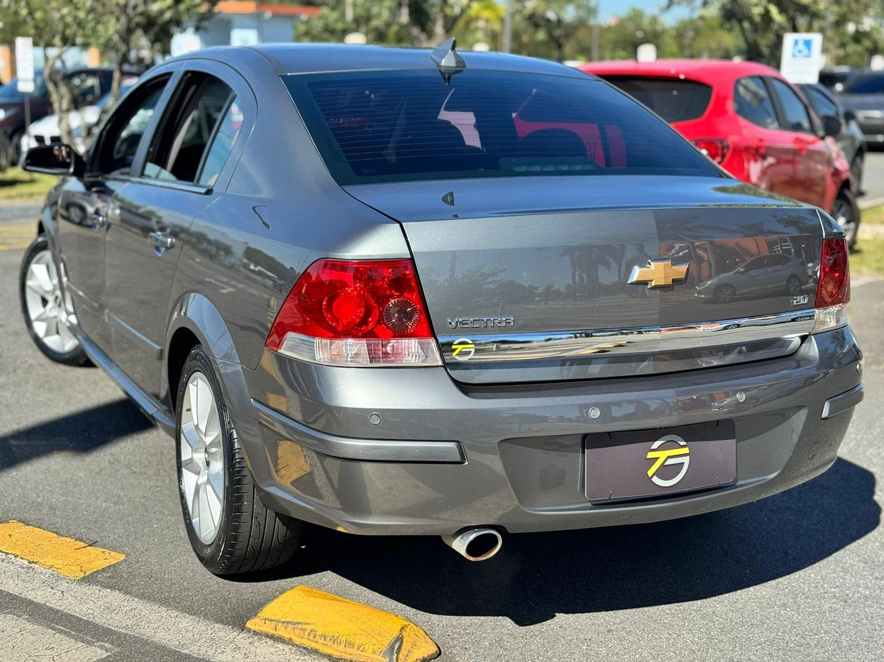 CHEVROLET VECTRA