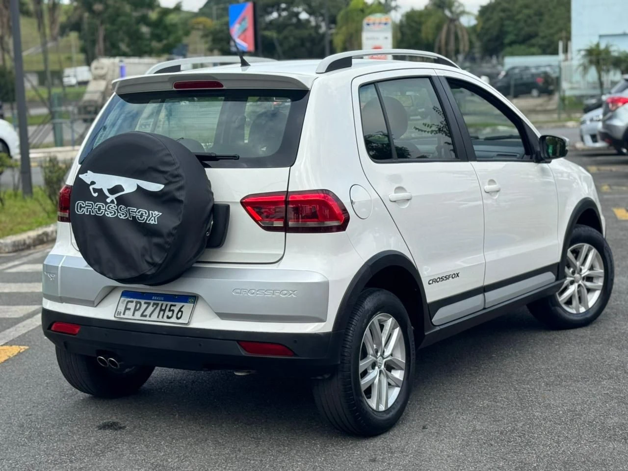 VOLKSWAGEN CROSSFOX