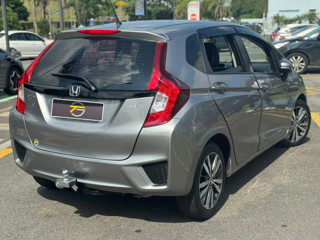 HONDA FIT