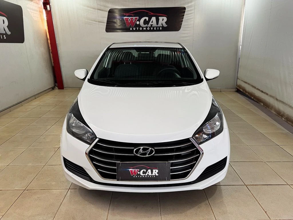 HYUNDAI HB20S