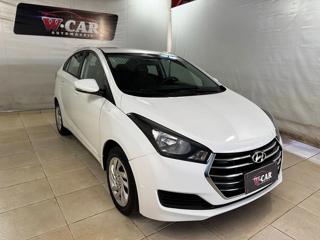 HYUNDAI HB20S