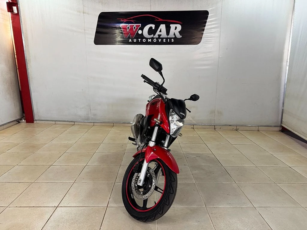 HONDA CB 300R