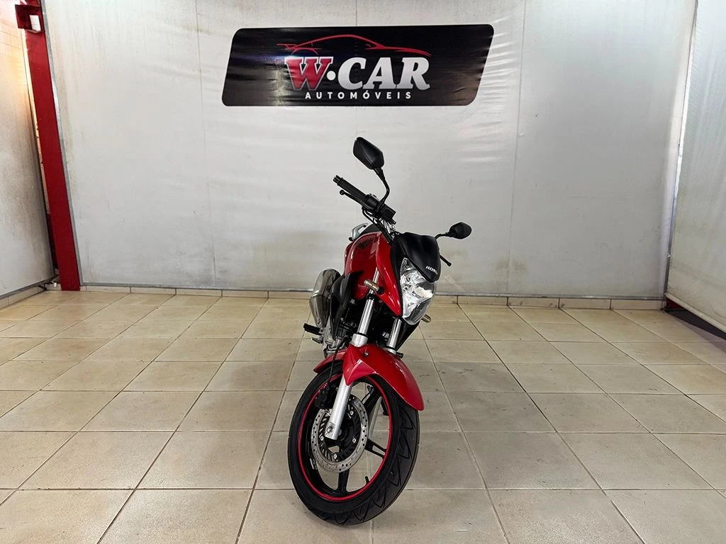 HONDA CB 300R
