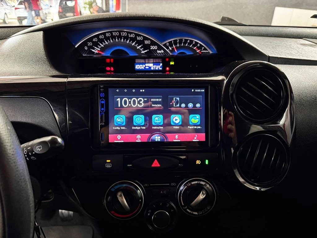 TOYOTA ETIOS