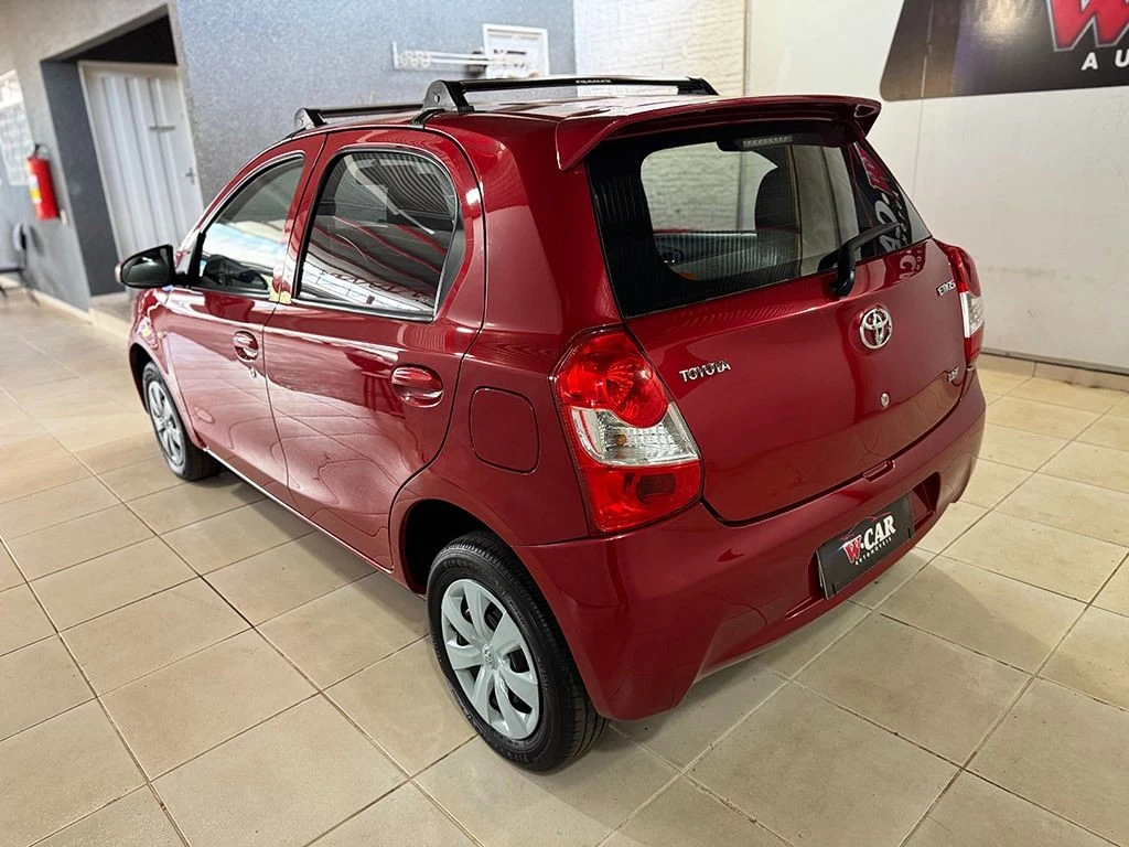 TOYOTA ETIOS