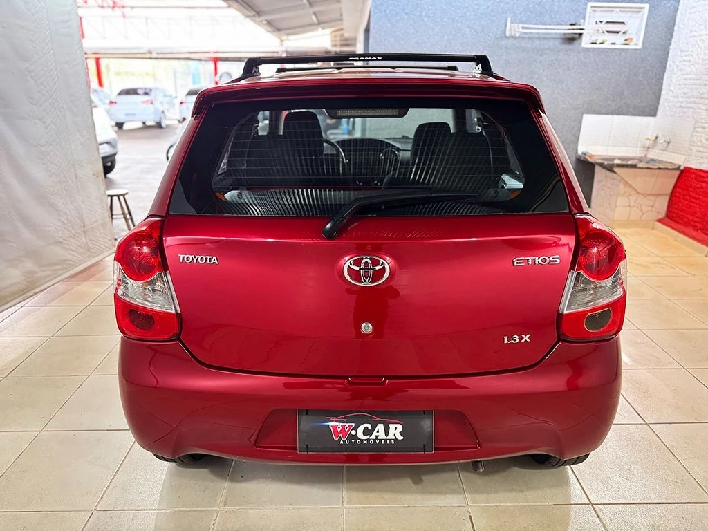 TOYOTA ETIOS