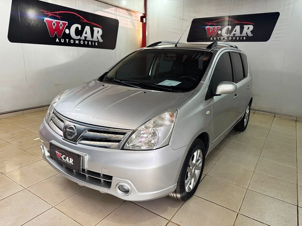 NISSAN LIVINA