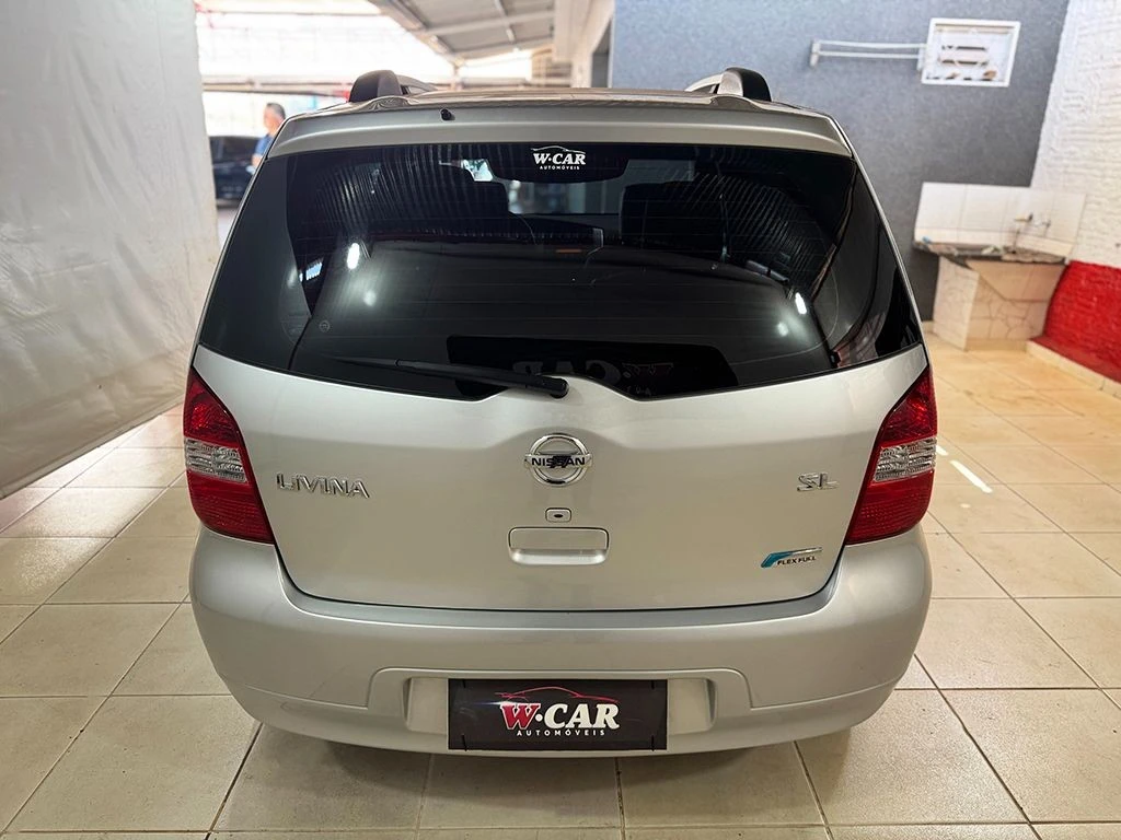 NISSAN LIVINA