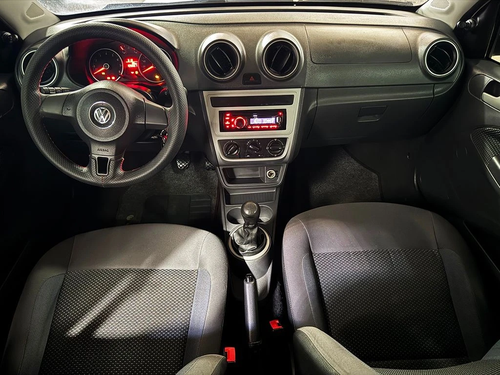 VOLKSWAGEN GOL