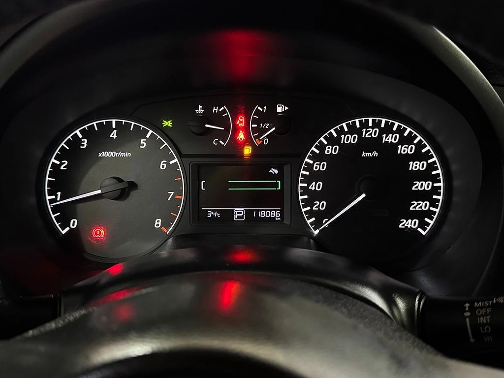 NISSAN SENTRA
