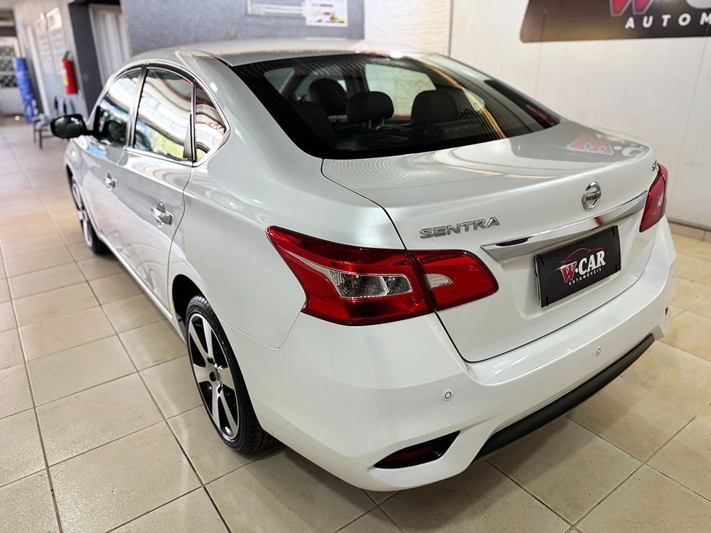 NISSAN SENTRA