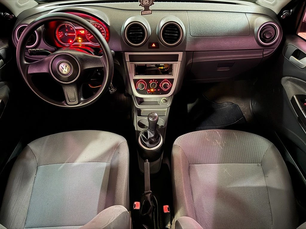 VOLKSWAGEN GOL