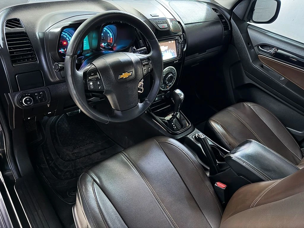 CHEVROLET S10