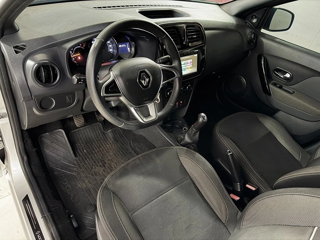 RENAULT LOGAN