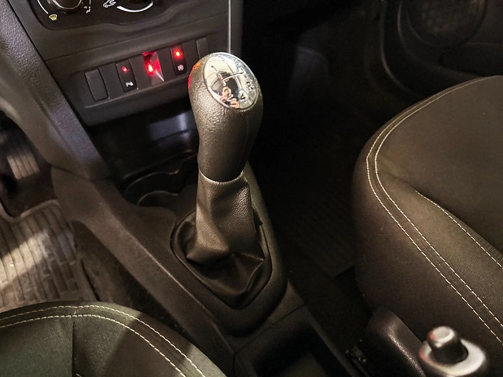 RENAULT LOGAN