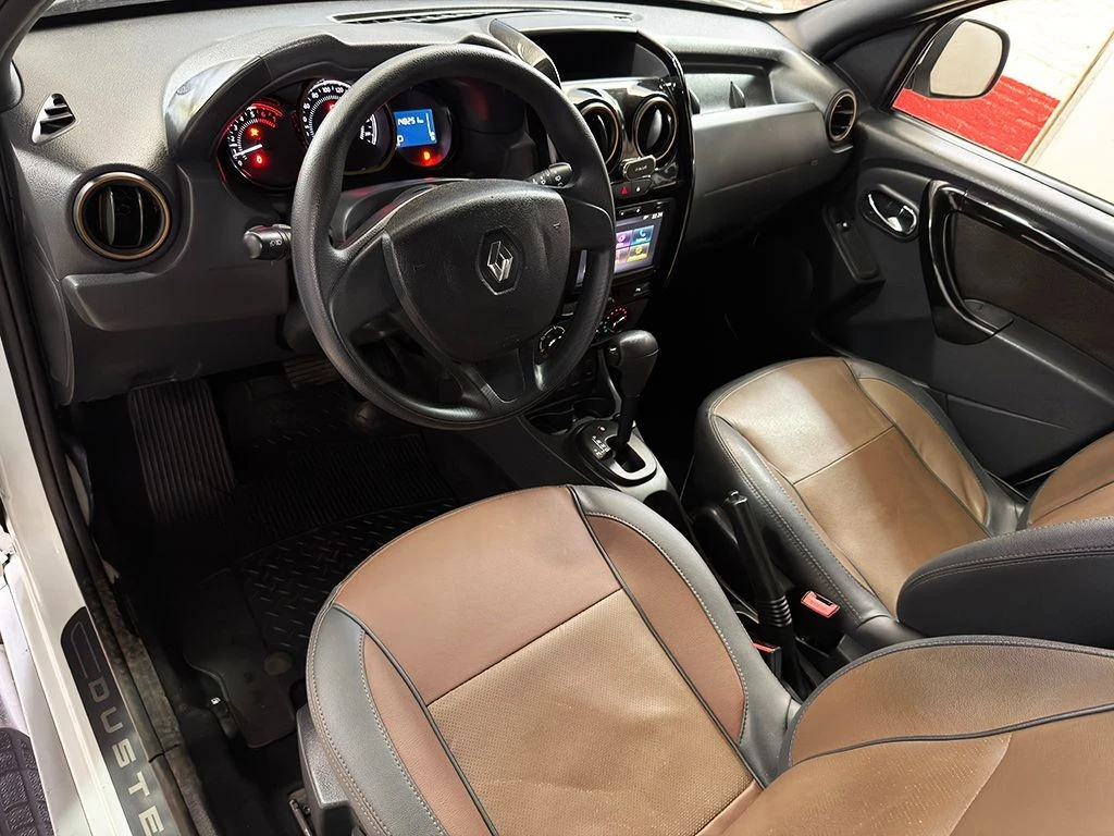 RENAULT DUSTER