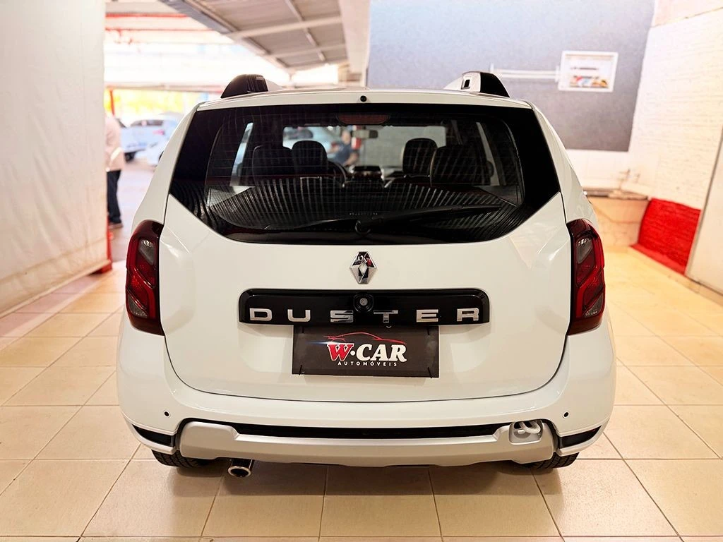 RENAULT DUSTER