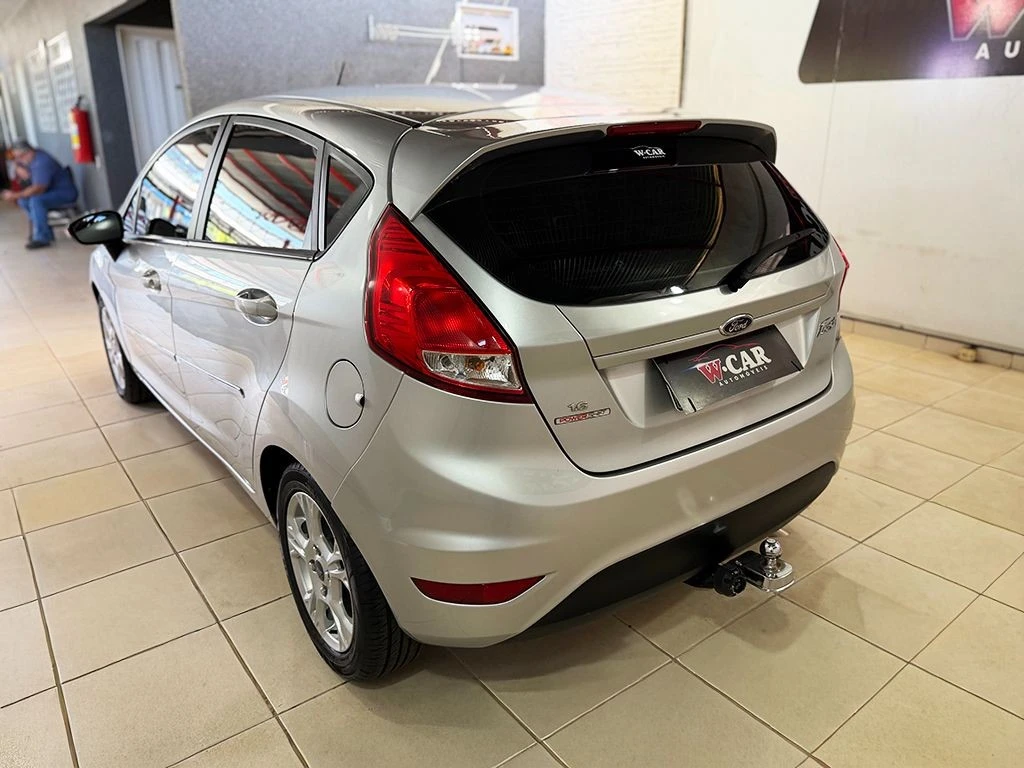 FORD FIESTA