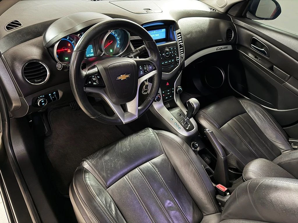 CHEVROLET CRUZE