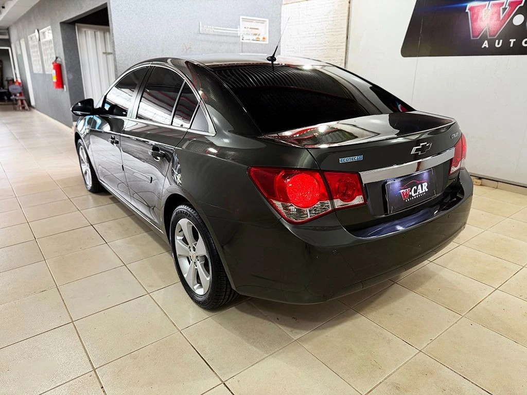 CHEVROLET CRUZE