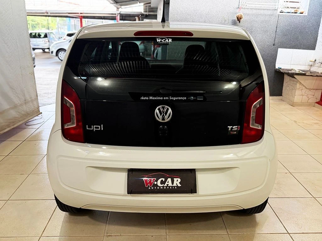 VOLKSWAGEN UP