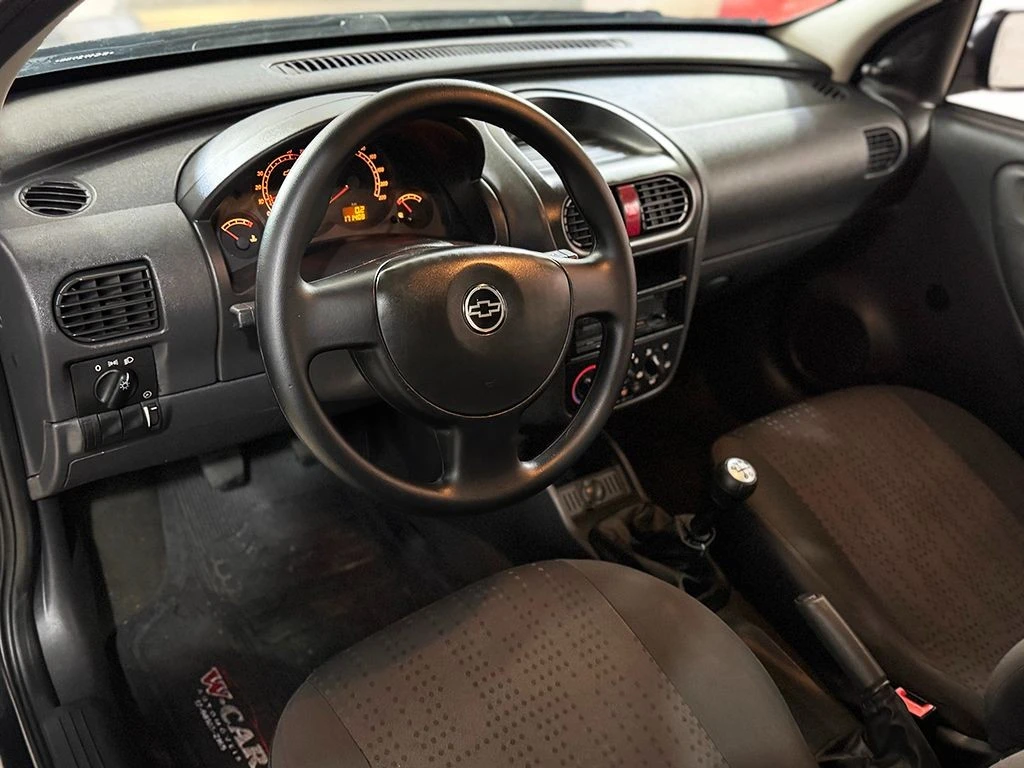 CHEVROLET CORSA