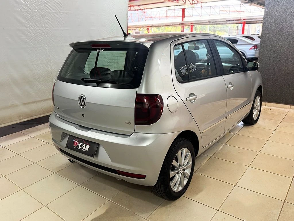 VOLKSWAGEN FOX