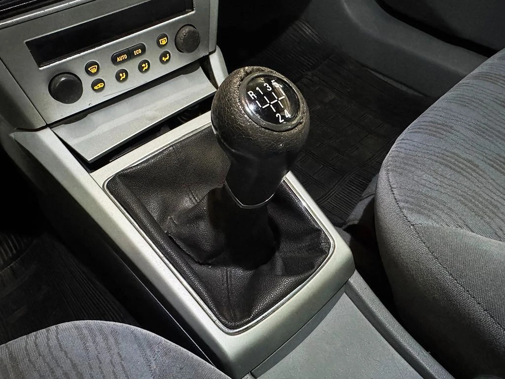 CHEVROLET VECTRA