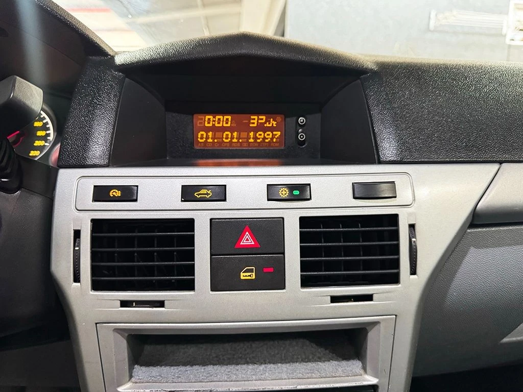 CHEVROLET VECTRA
