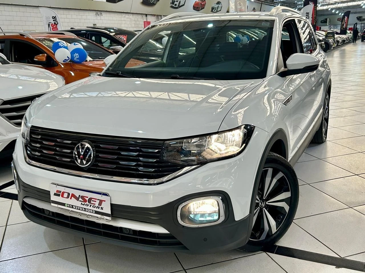 VOLKSWAGEN T-CROSS