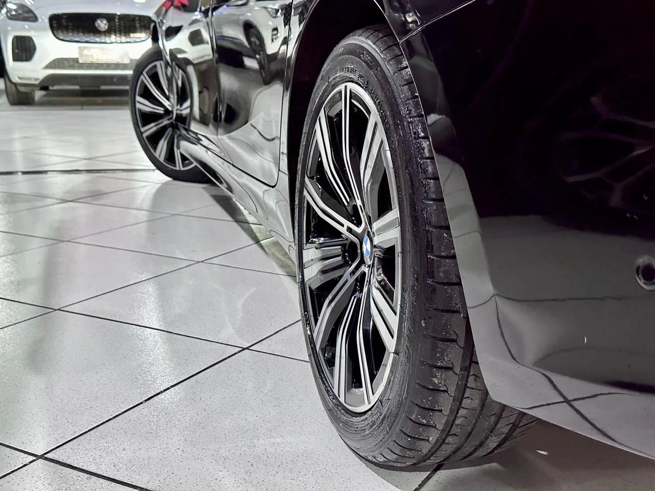 BMW 320I
