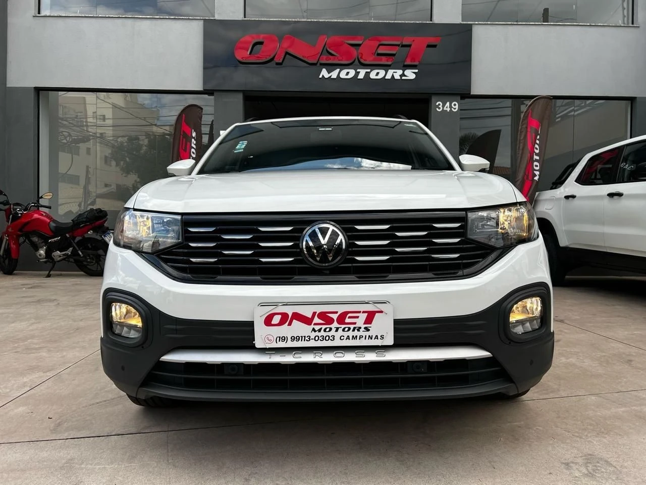 VOLKSWAGEN T-CROSS
