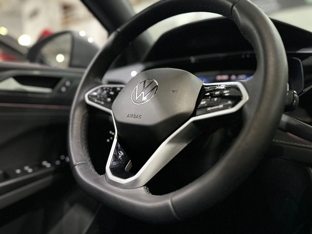 VOLKSWAGEN TAOS