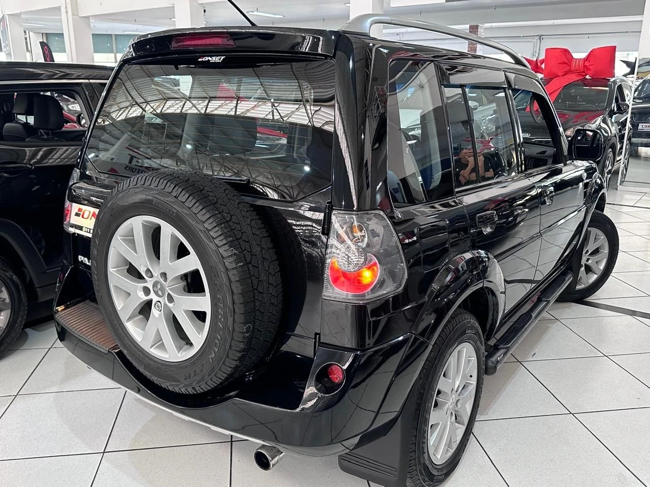 MITSUBISHI PAJERO TR4