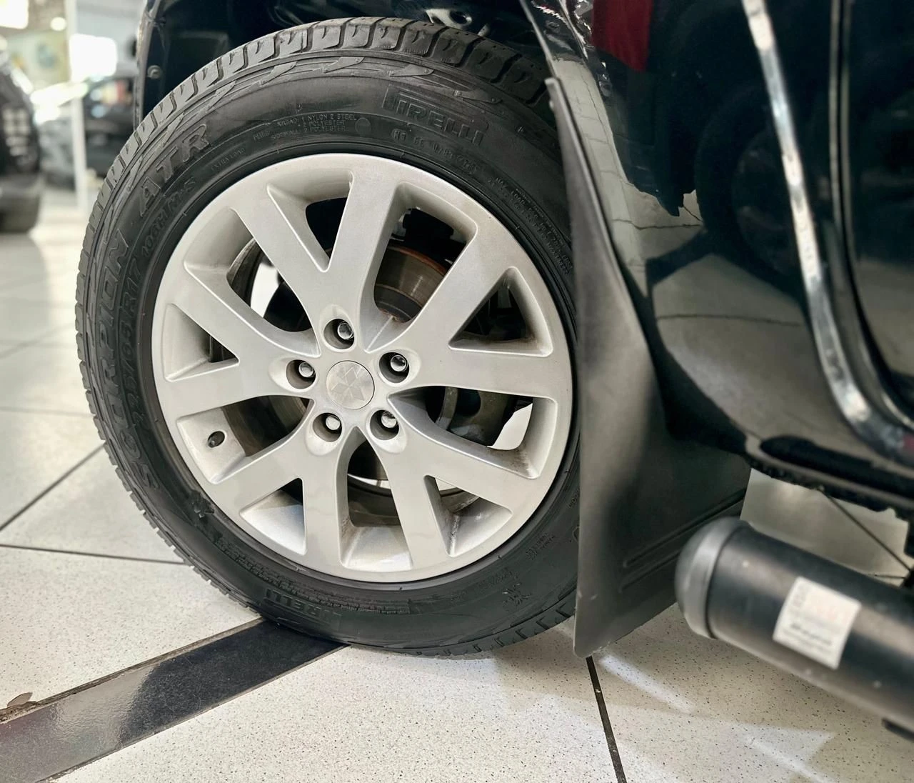 MITSUBISHI PAJERO TR4