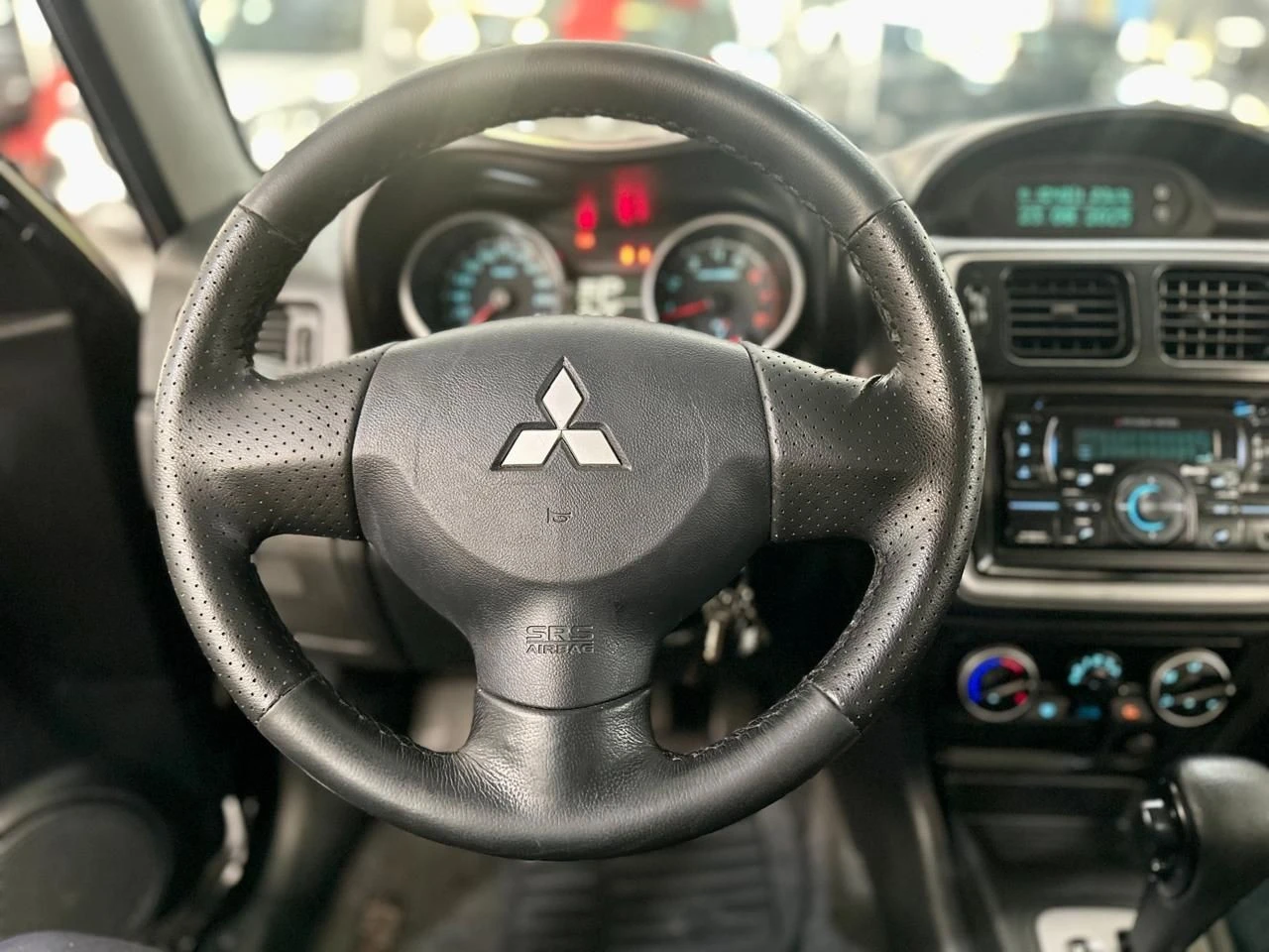 MITSUBISHI PAJERO TR4