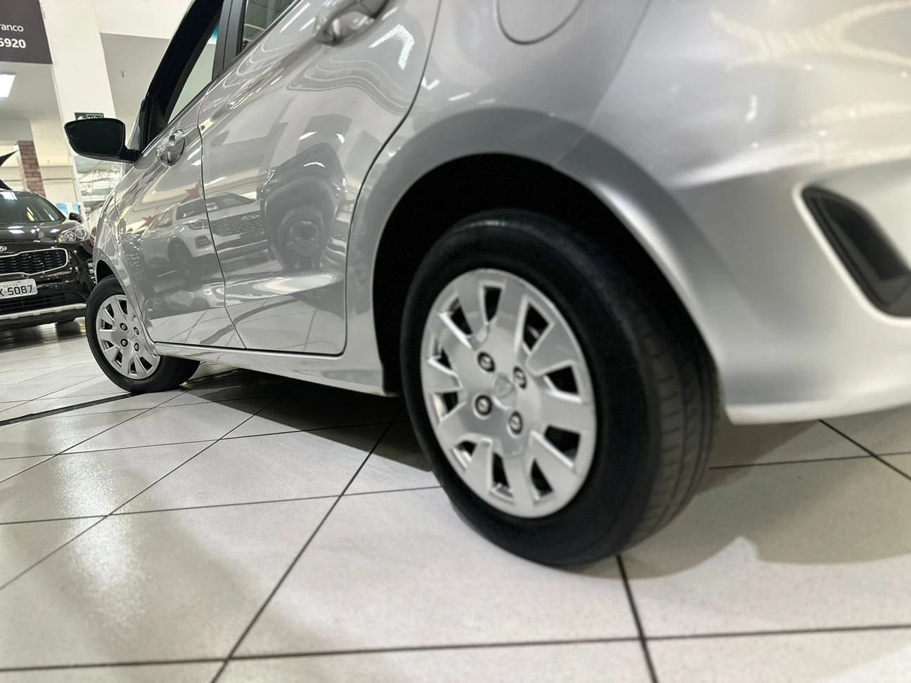 FORD KA