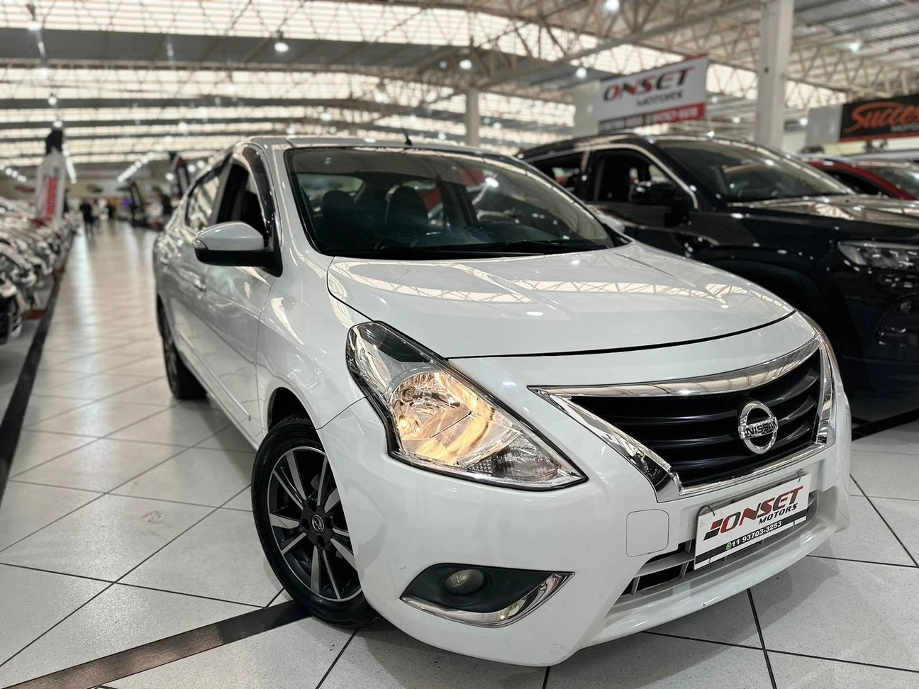NISSAN VERSA