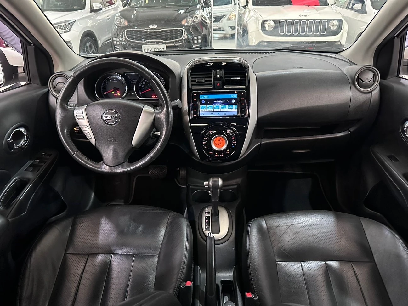 NISSAN VERSA