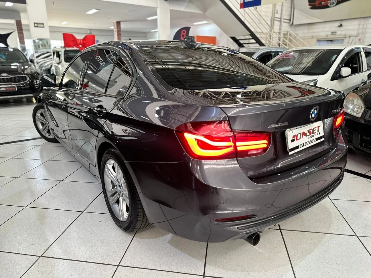 BMW 320I