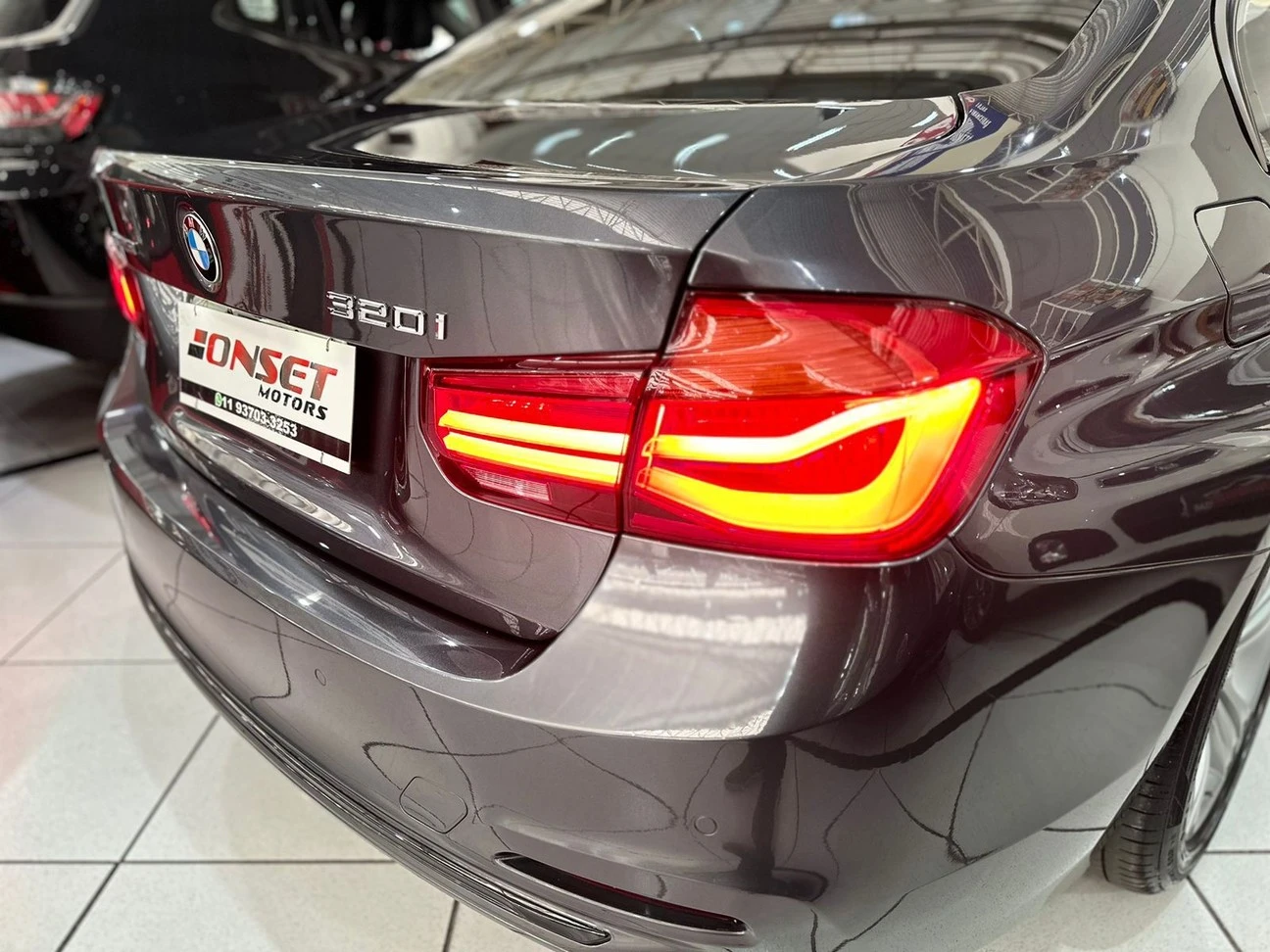 BMW 320I