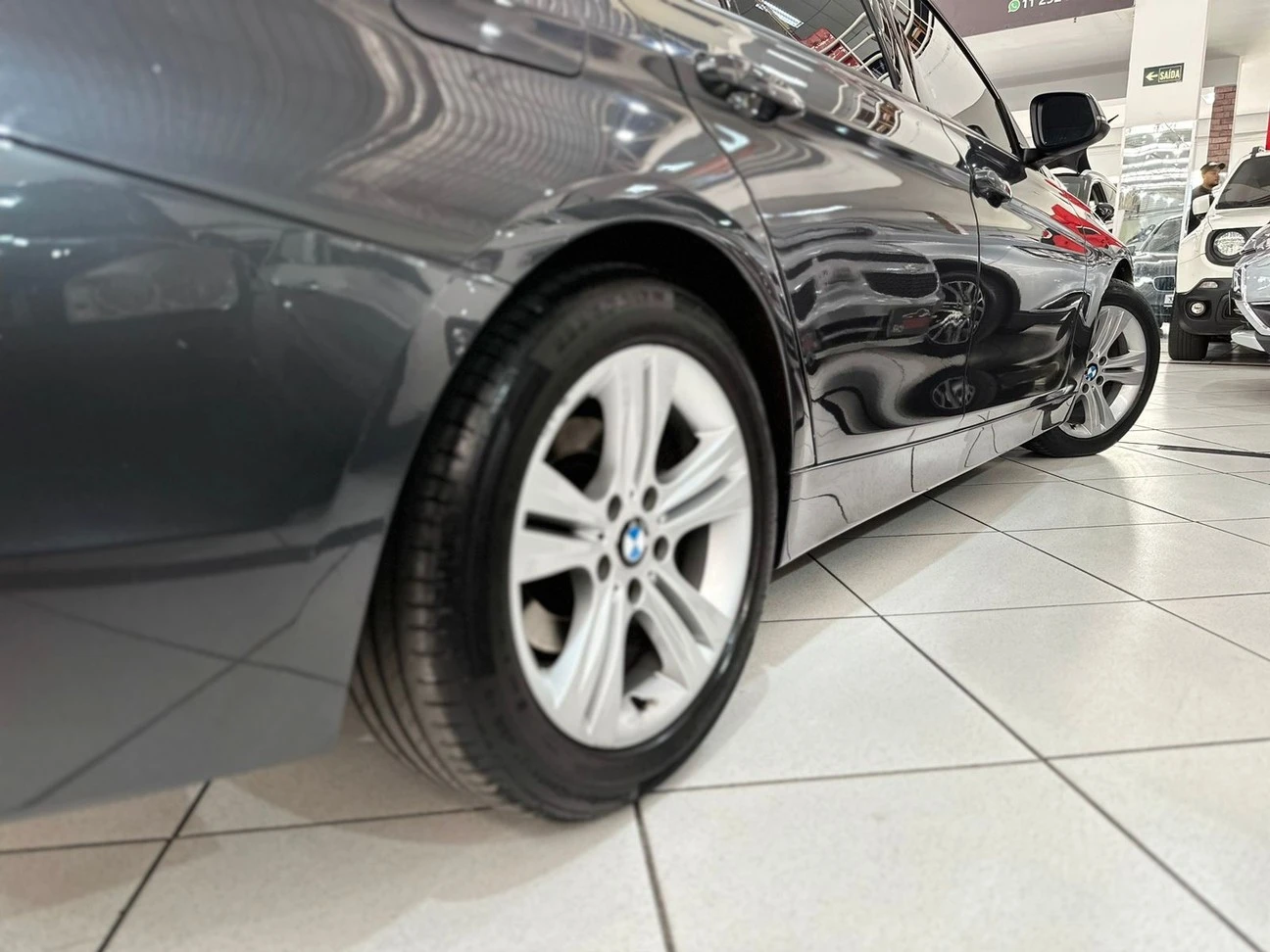 BMW 320I
